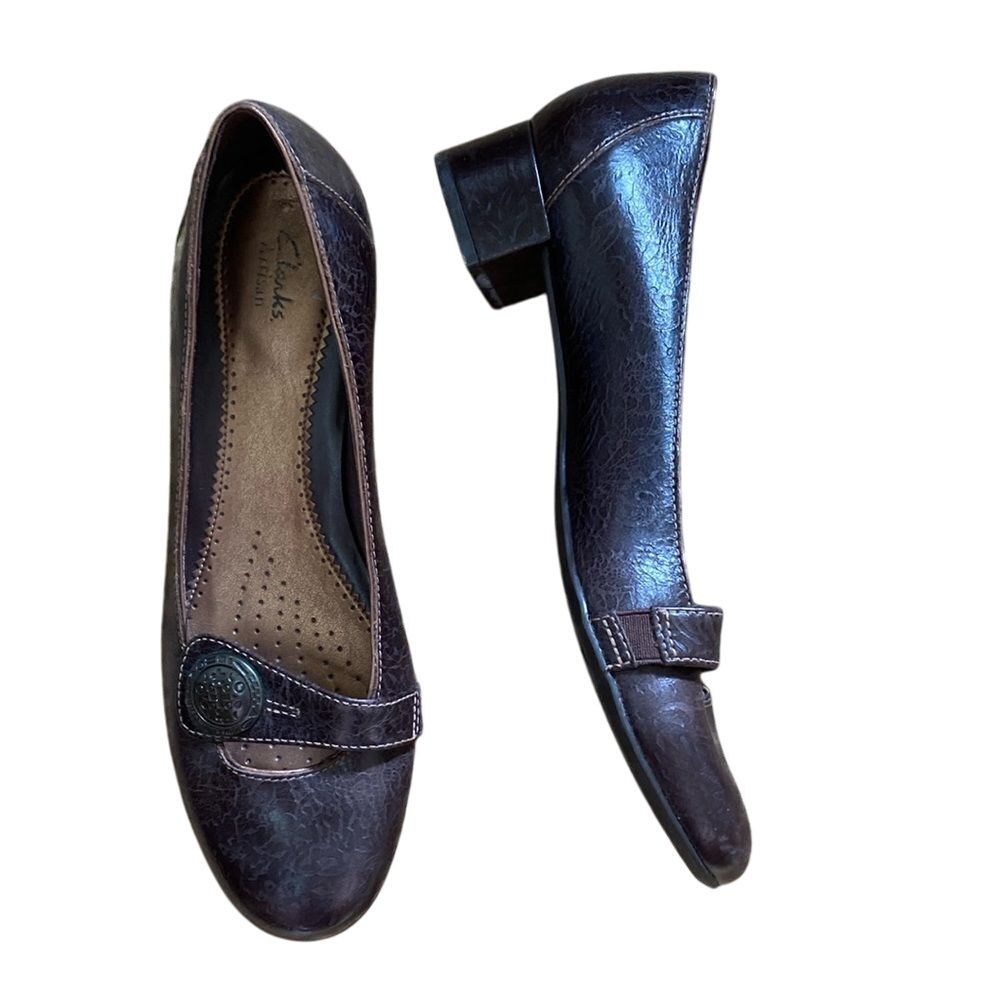 Clarks Artisan Womens Low Heel Shoe 10N Brown Mary Jane Embossed Leather